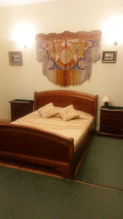 Marlen Hotel Rivne Camera foto